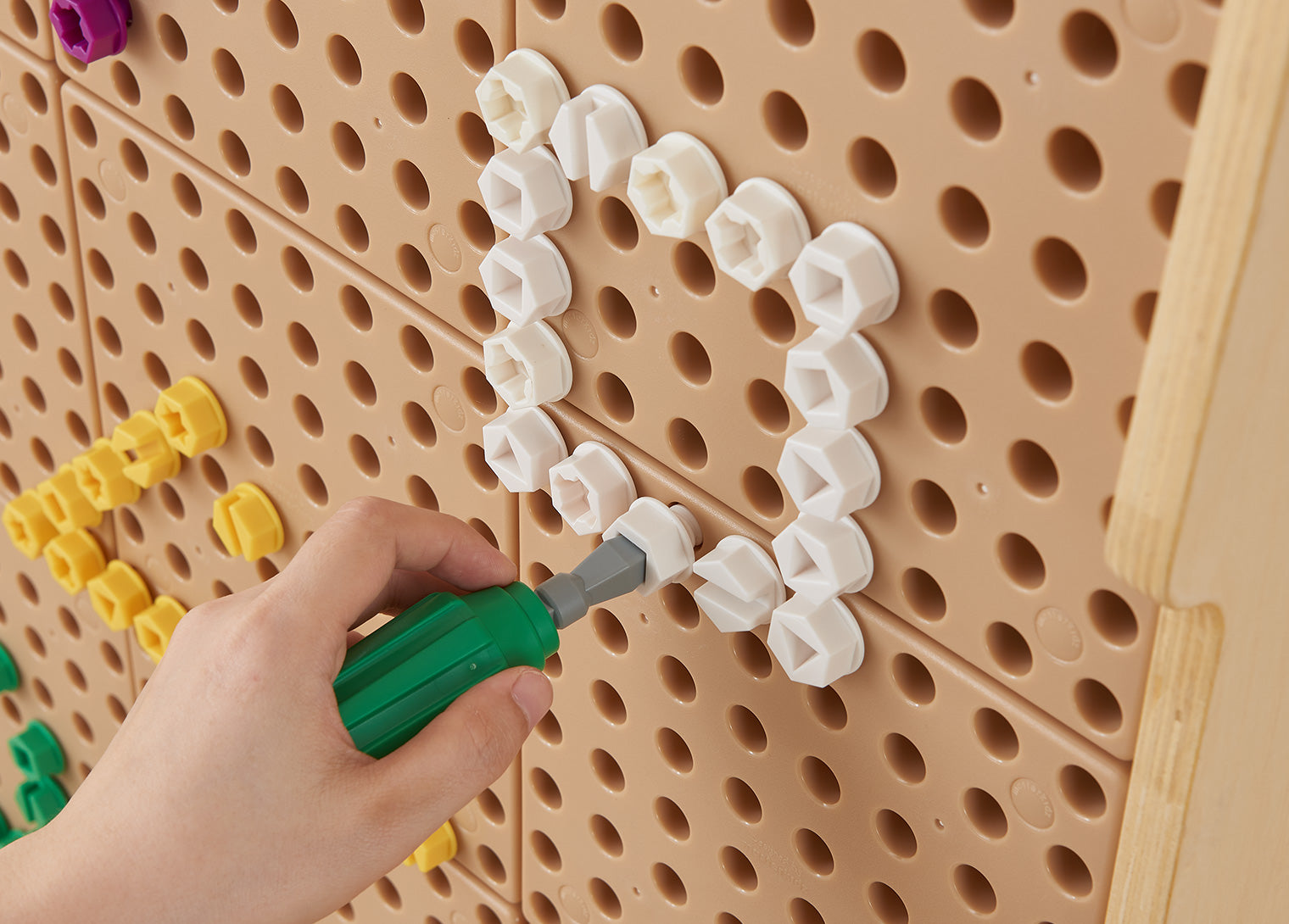 Kit de 512 peças STEM parafusos coloridos - Sílaba