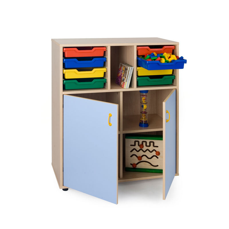 NE Line cabinet, size M, closed bottom and compartment for boxes on top.
