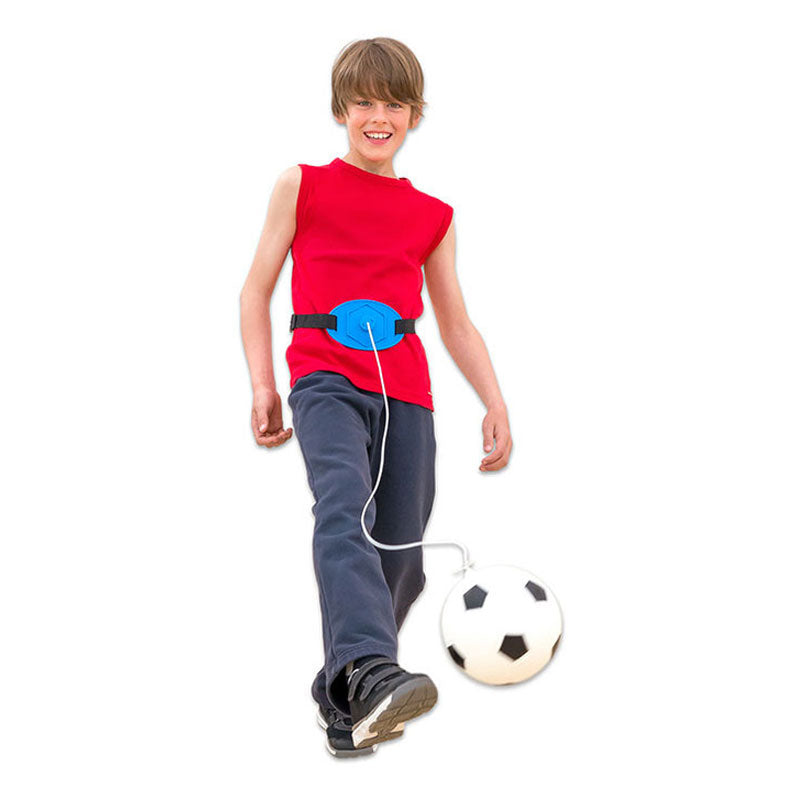Pelota con banda elástica y cinturón para coordinación y destreza.