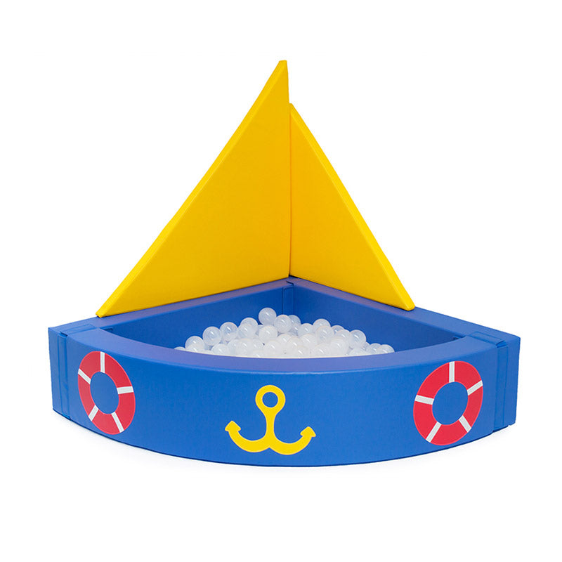 Piscina de bolas de esquina, velero