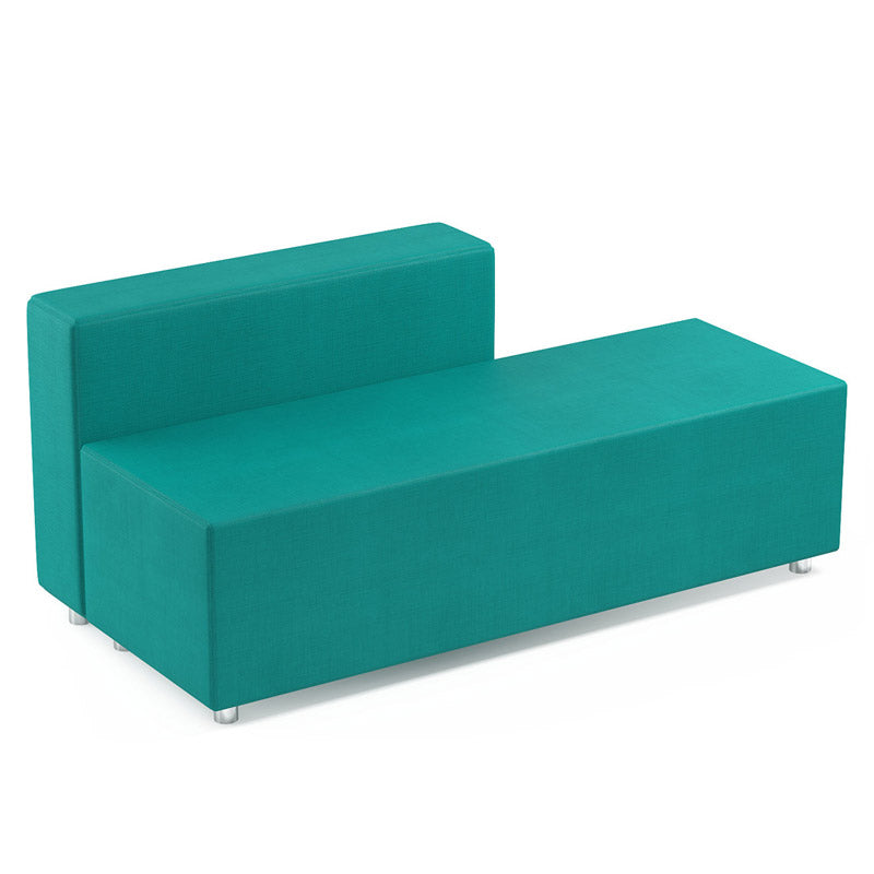 Sofá rectangular con respaldo tapizado en ecopiel y estructura de madera.