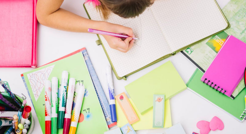 Como organizar a compra de materiais escolares: 10 Dicas para economizar tempo e dinheiro
