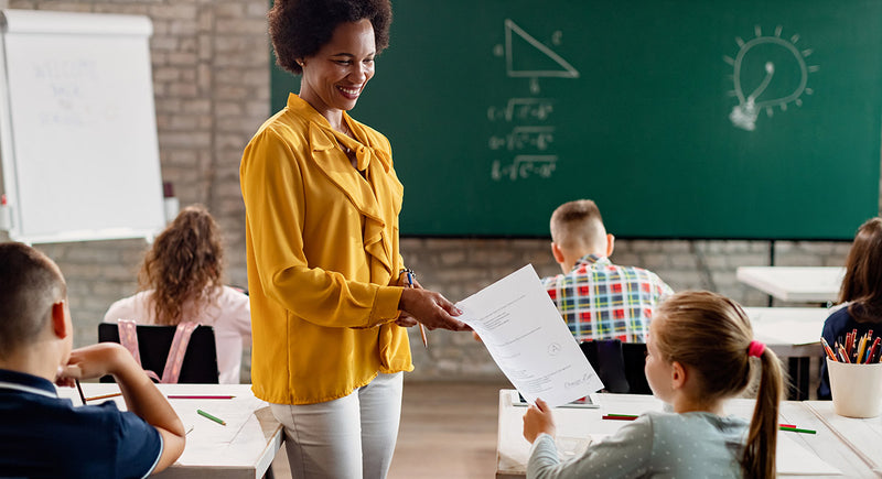 A falta de professores nas escolas: valorização e desafios