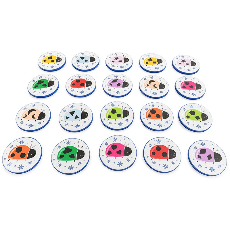 Juego de mariquitas coloridas