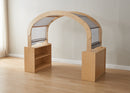 Rincón de lectura con arco transparente