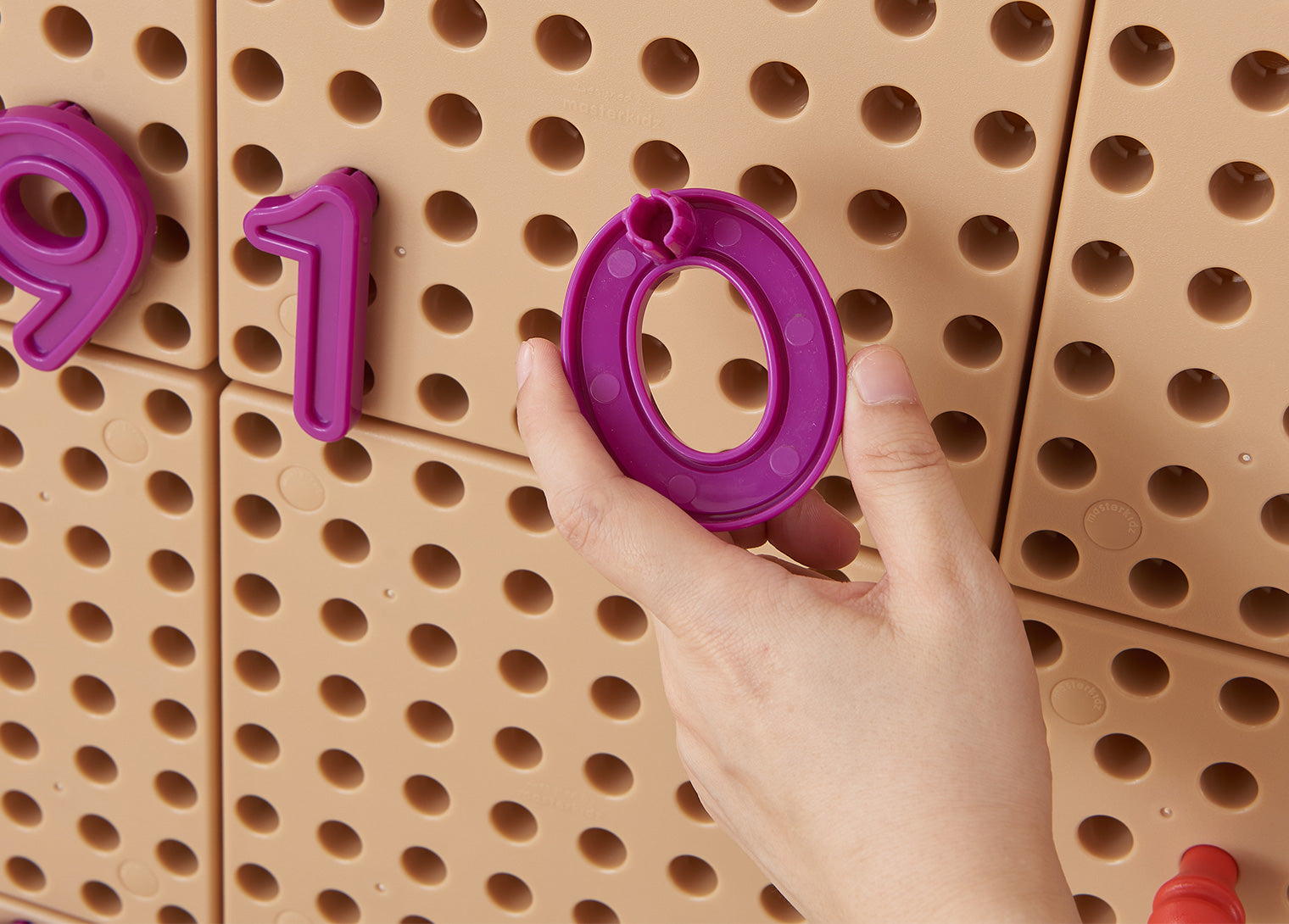 Kit de 82 peças STEM números e sinais matemáticos - Sílaba
