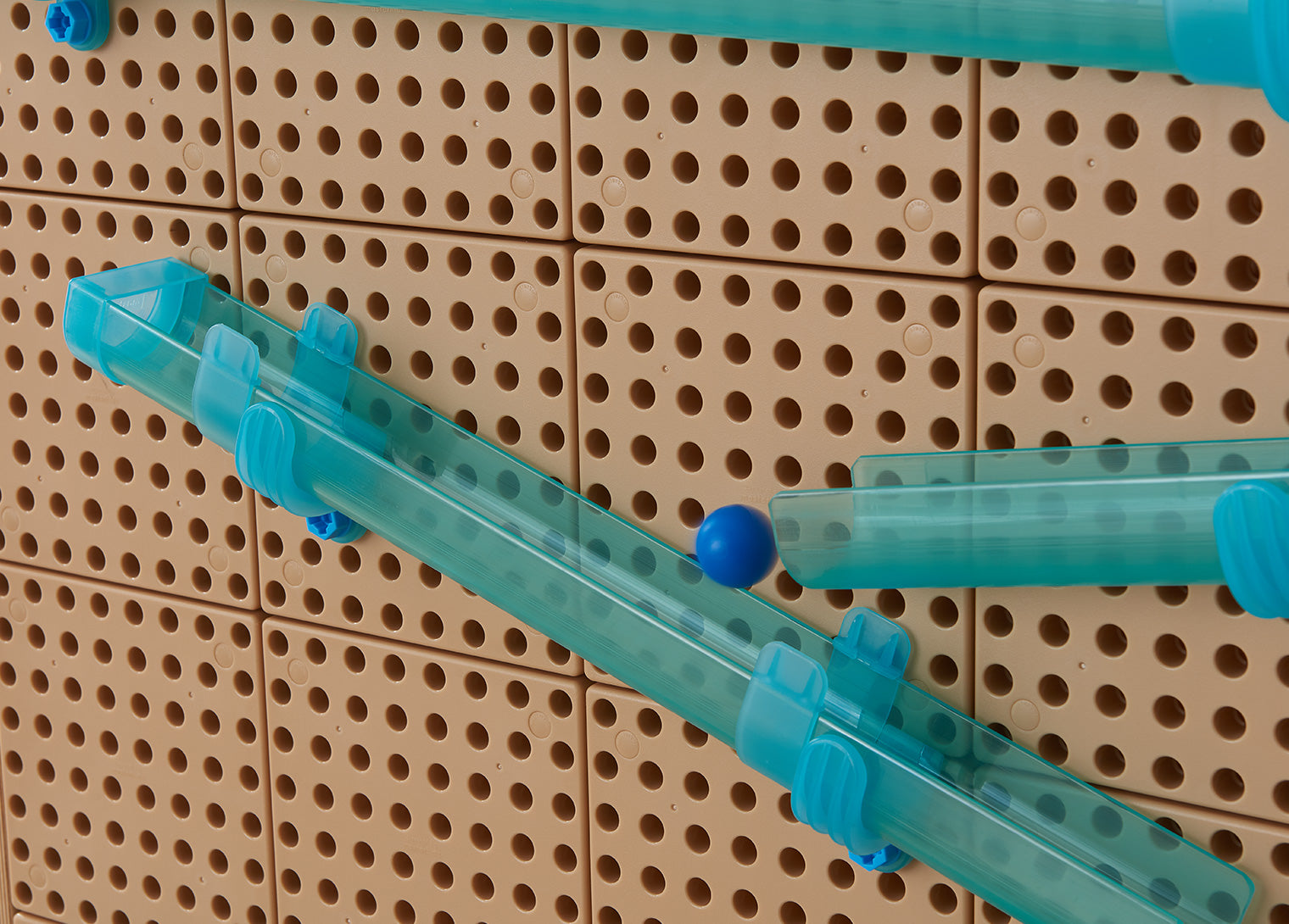 Kit de 92 peças STEM pista de água / corrida de bolas - Sílaba