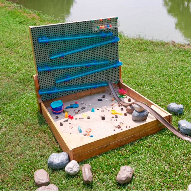 Parede STEM para Exterior com Caixa de Areia