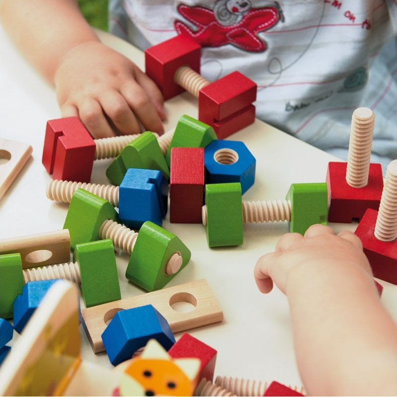 Wooden interlocking game