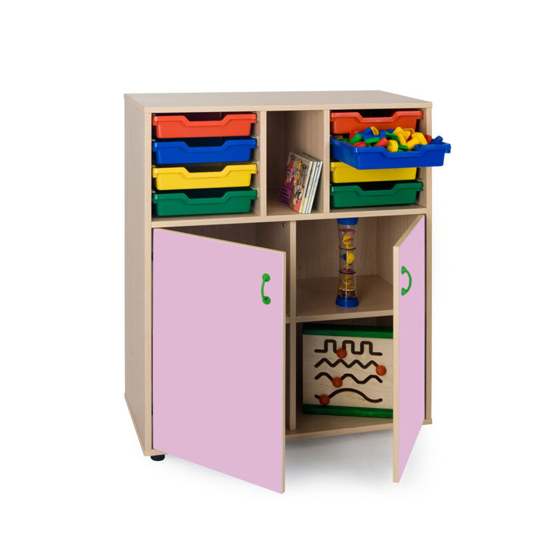 NE Line cabinet, size M, closed bottom and compartment for boxes on top.