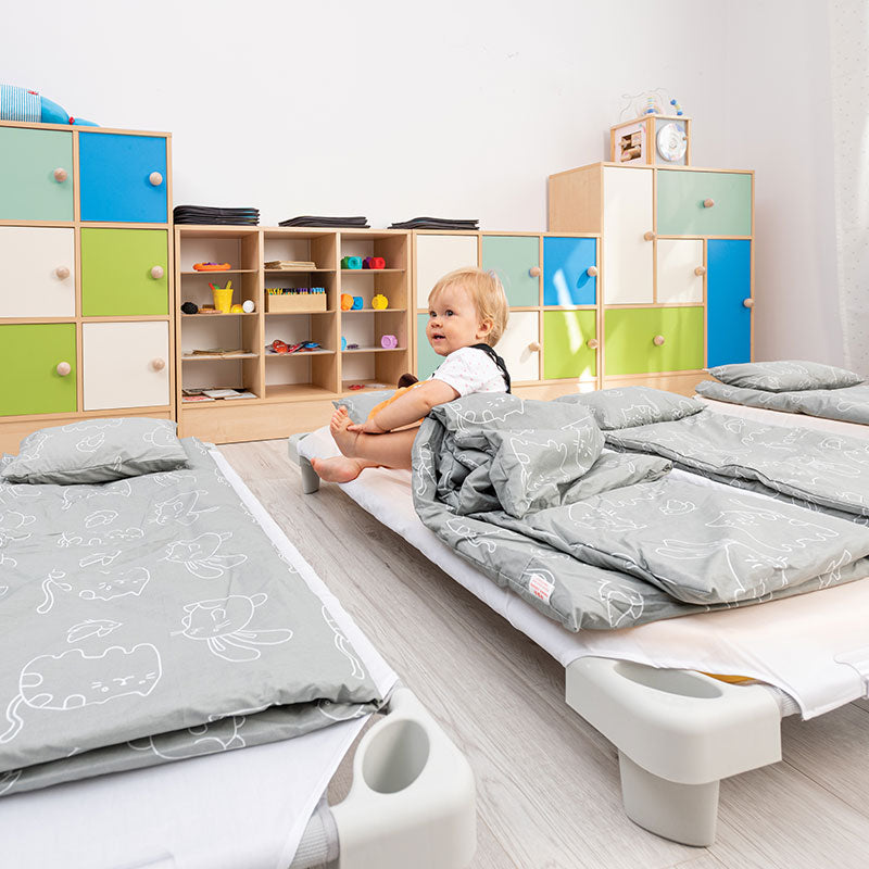 Stackable Cot