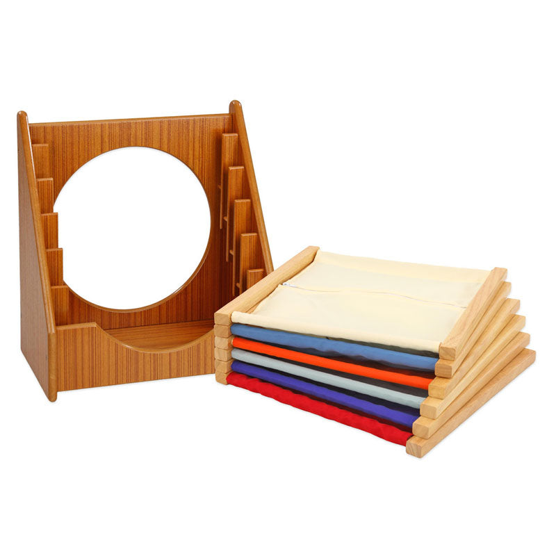 Set of 6 displays for fine motor skills