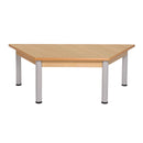 Mesa trapezoidal com estrutura de madeira e pernas metálicas