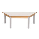 Mesa trapezoidal com estrutura de madeira e pernas metálicas