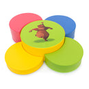 Mesa Urso com 4 banquinhos de alturas diferentes