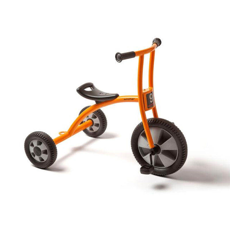 Triciclo Circleline com pedais (4 - 8 anos)